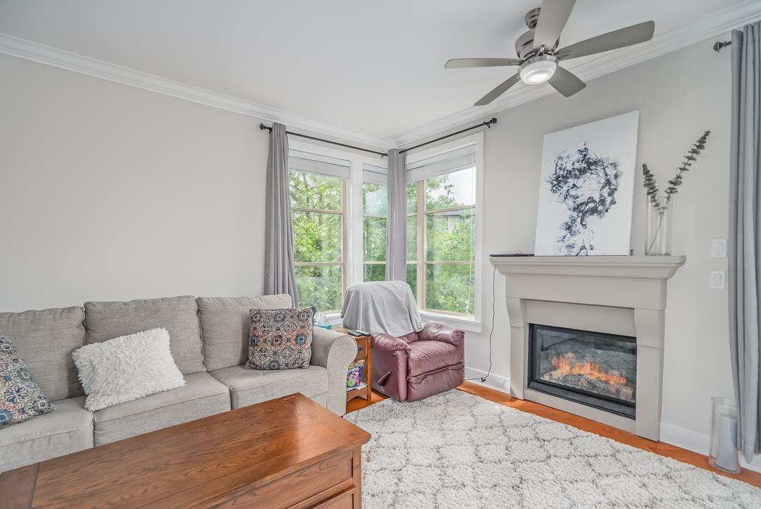 Photo 13 of 204 16421 64 Avenue, Surrey BC