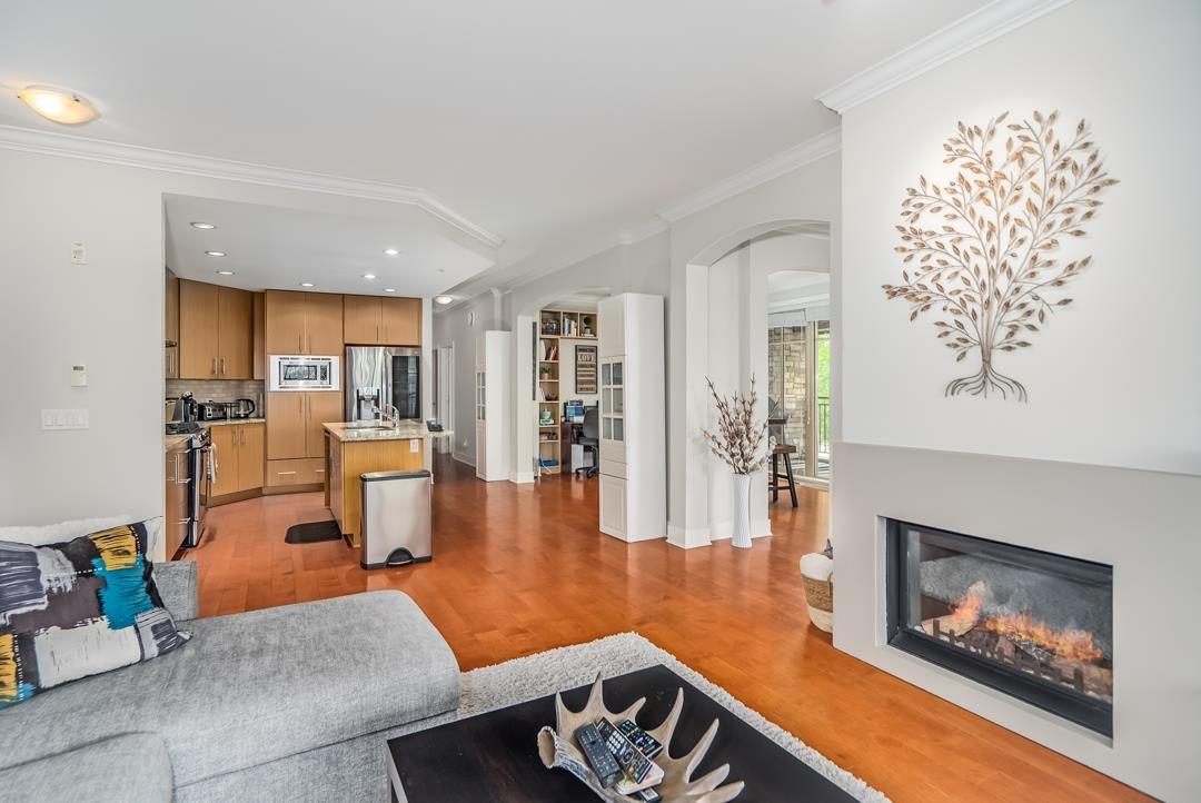 Photo 17 of 204 16421 64 Avenue, Surrey BC