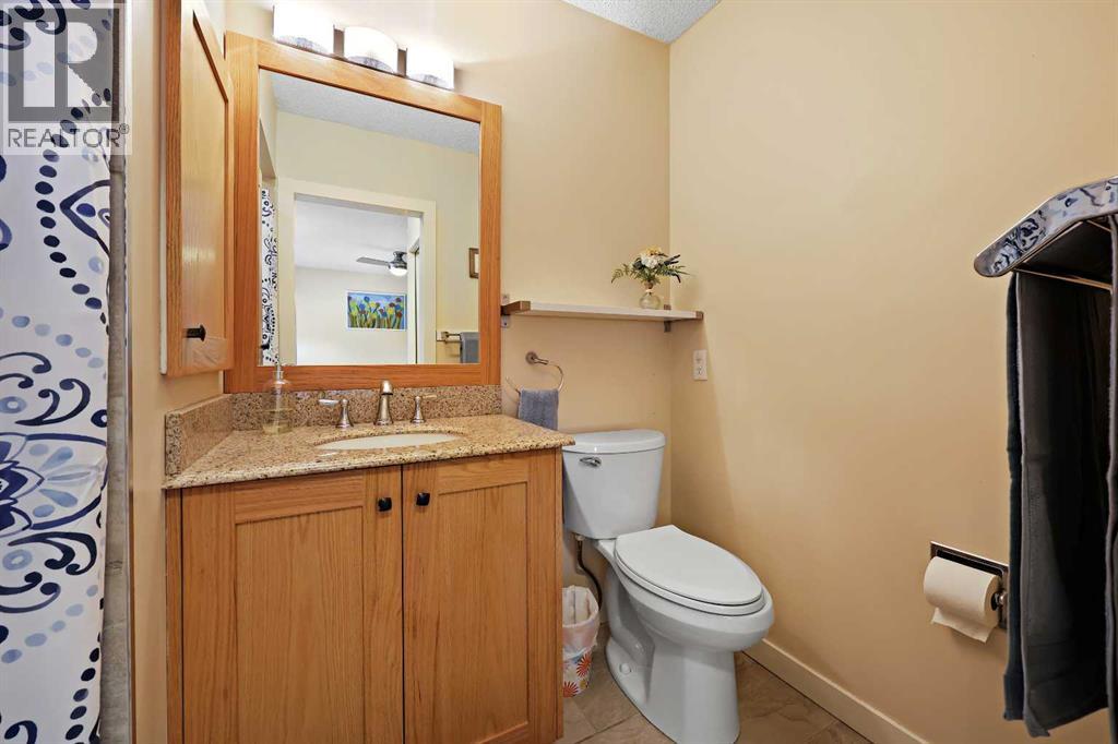Single Family House Bungalow for Sale in  Woodbrook Court SW Woodbine Calgary 