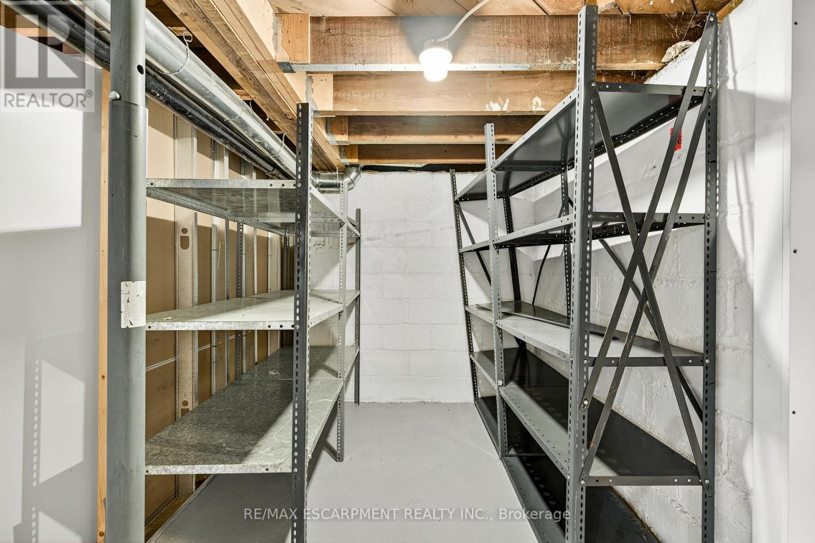 Photo 32 of 1262 Mississauga Road, Mississauga ON