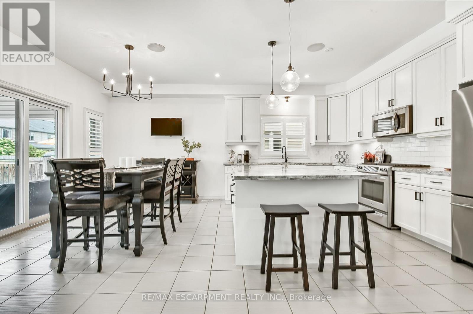 Photo 17 of 4884 Allan Court, Lincoln ON