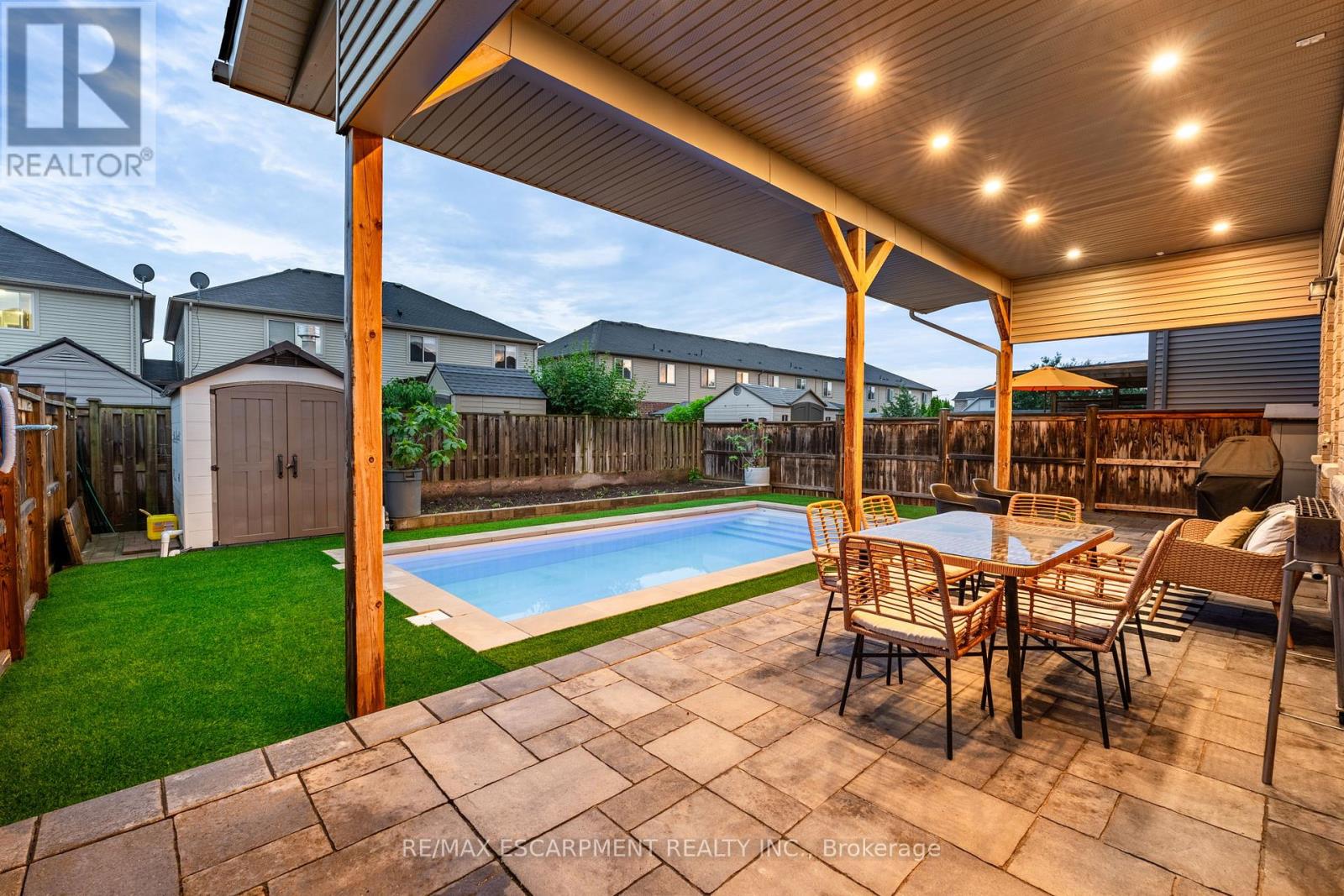 Photo 25 of 4884 Allan Court, Lincoln ON