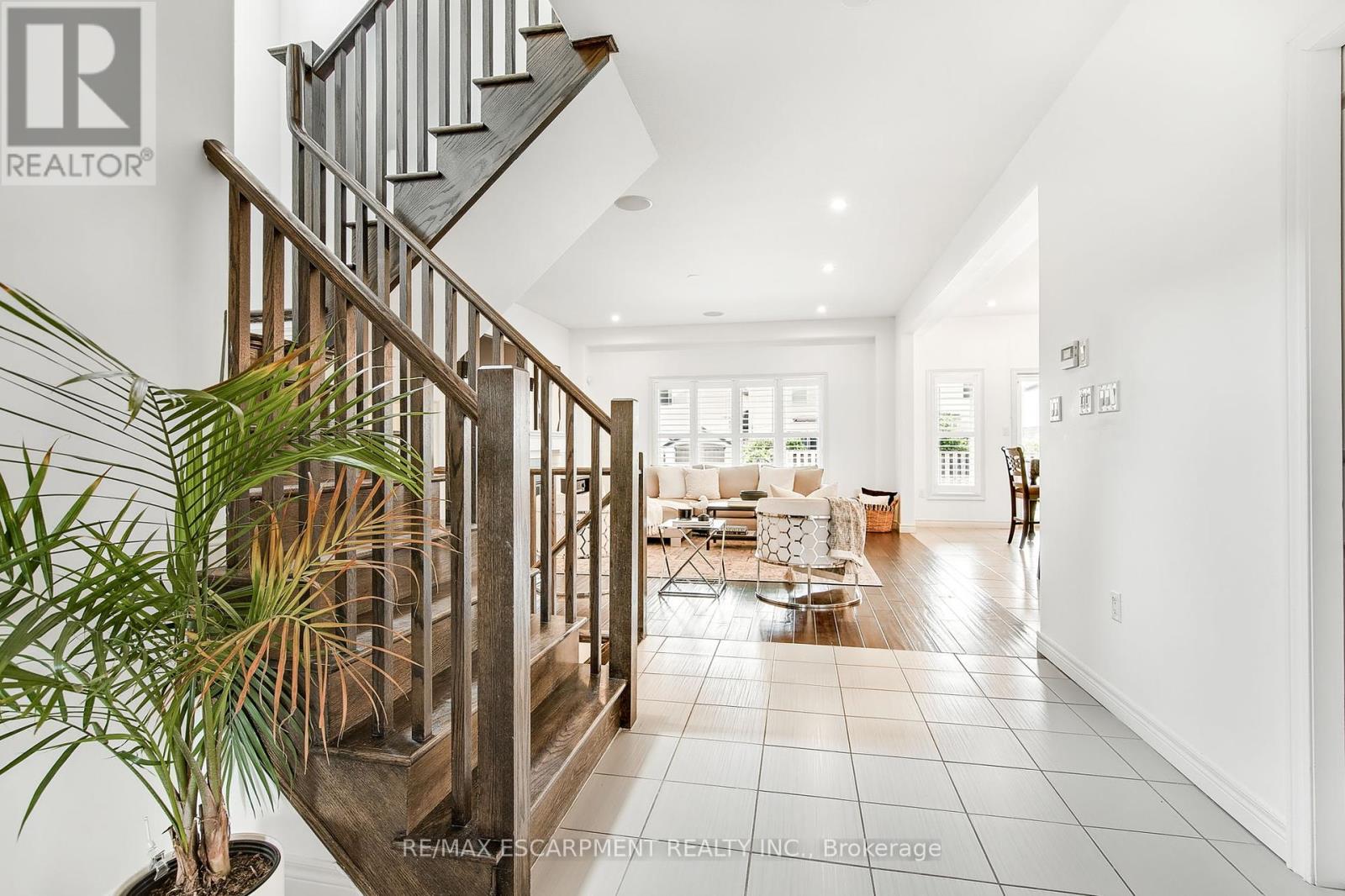 Photo 22 of 4884 Allan Court, Lincoln ON