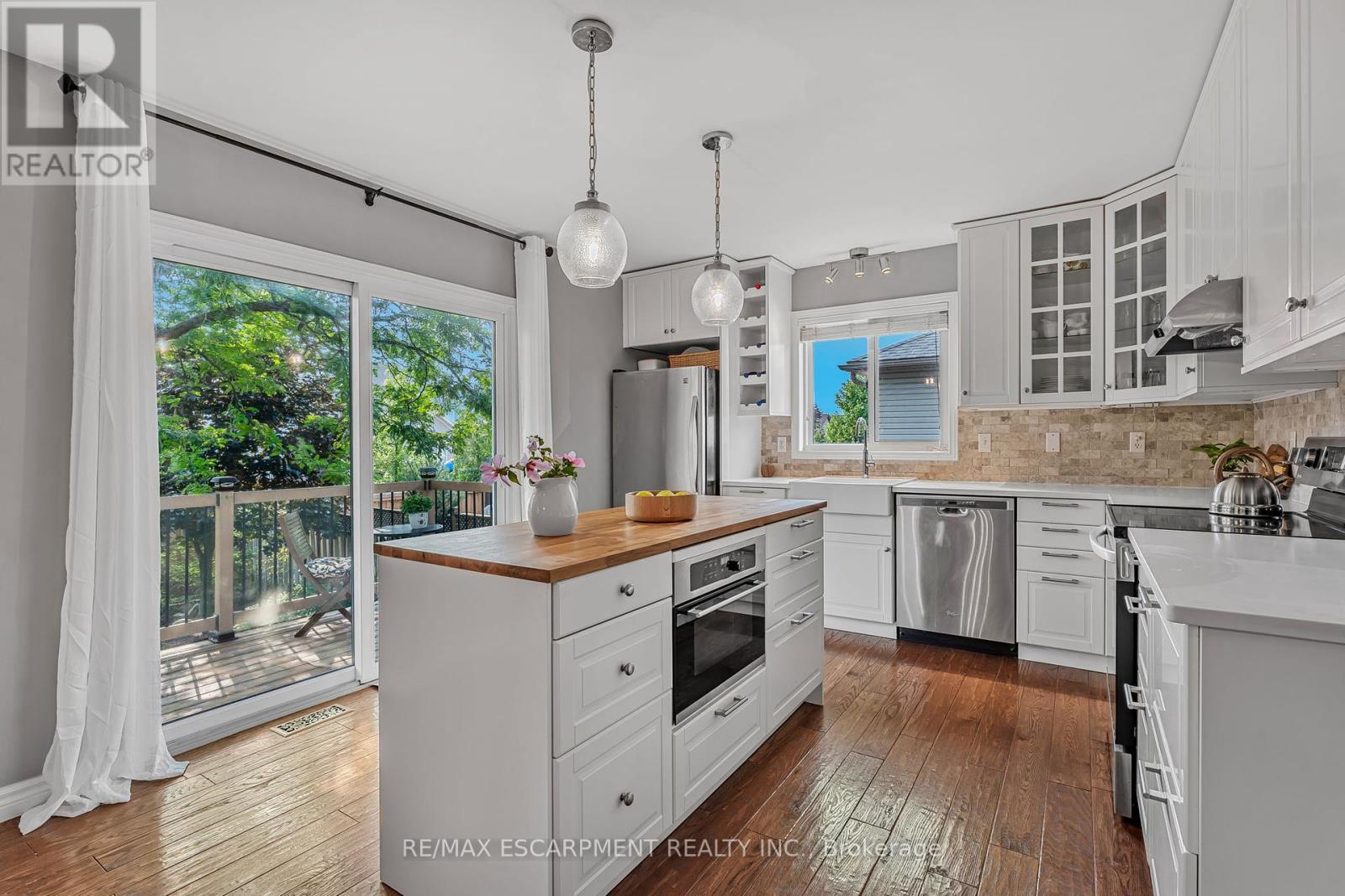 Photo 32 of 2461 Shurie Road, West Lincoln ON