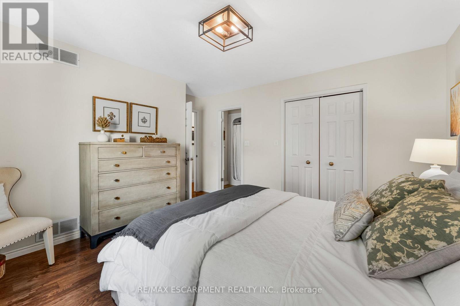 Photo 7 of 2461 Shurie Road, West Lincoln ON