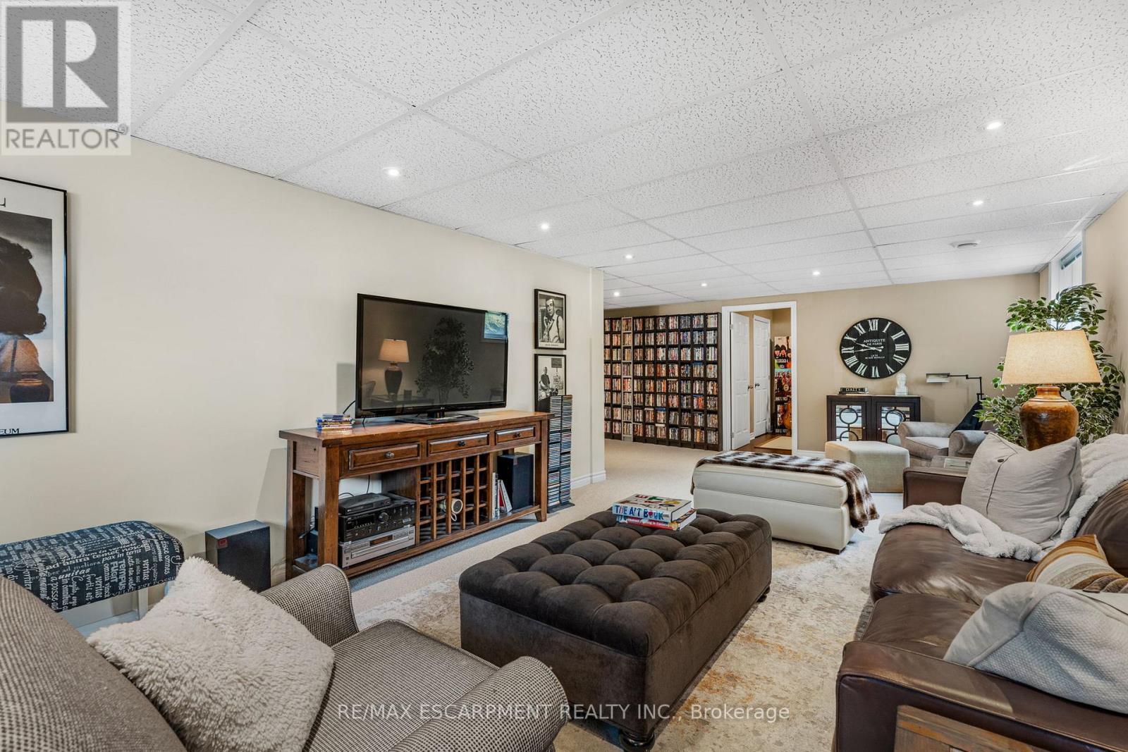 Photo 8 of 2461 Shurie Road, West Lincoln ON