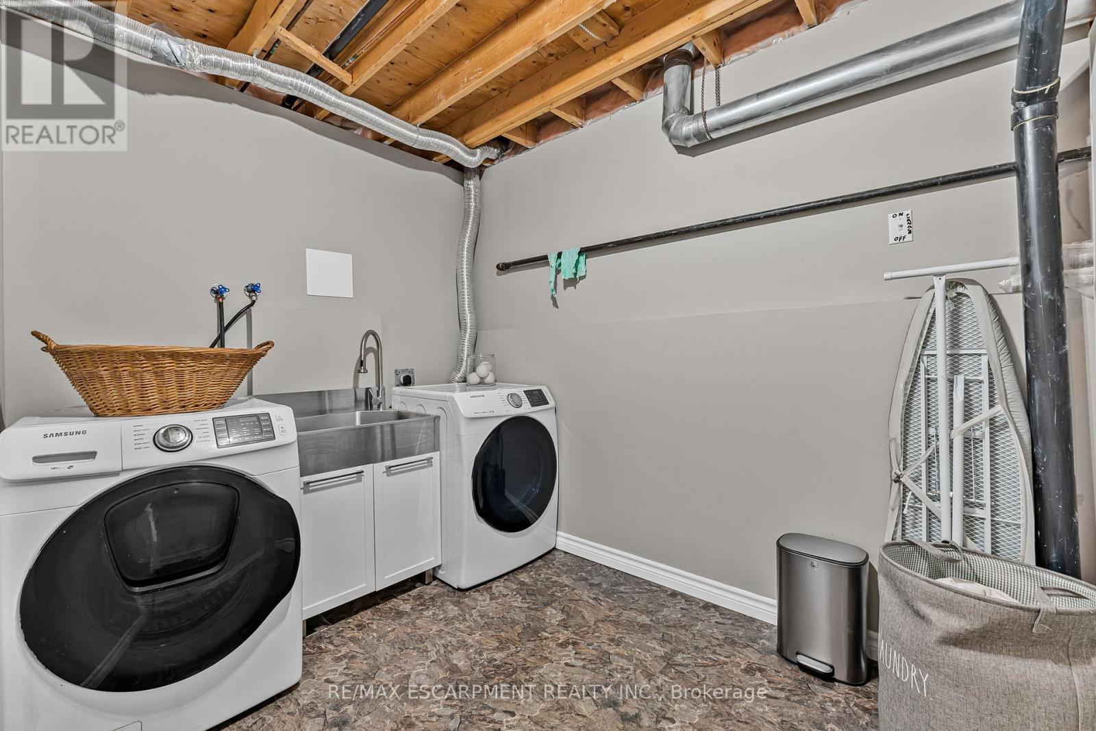 Photo 29 of 2461 Shurie Road, West Lincoln ON