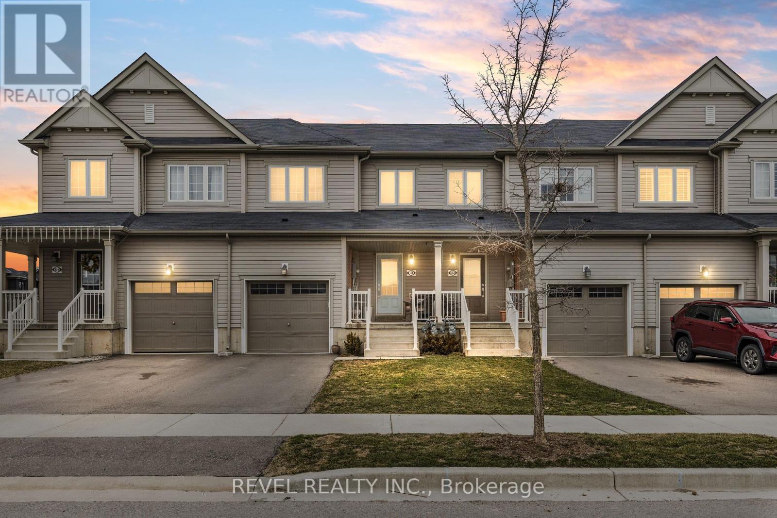 Photo 24 of 154 Maclachlan Avenue, Haldimand ON