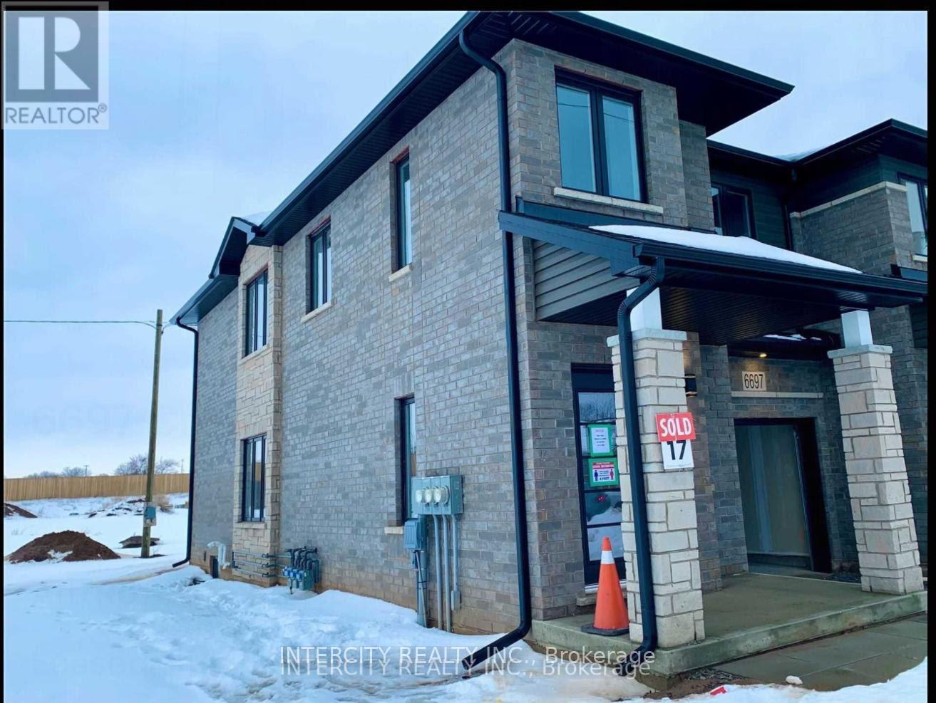 Photo 10 of 6697 Cropp Street, Niagara Falls ON