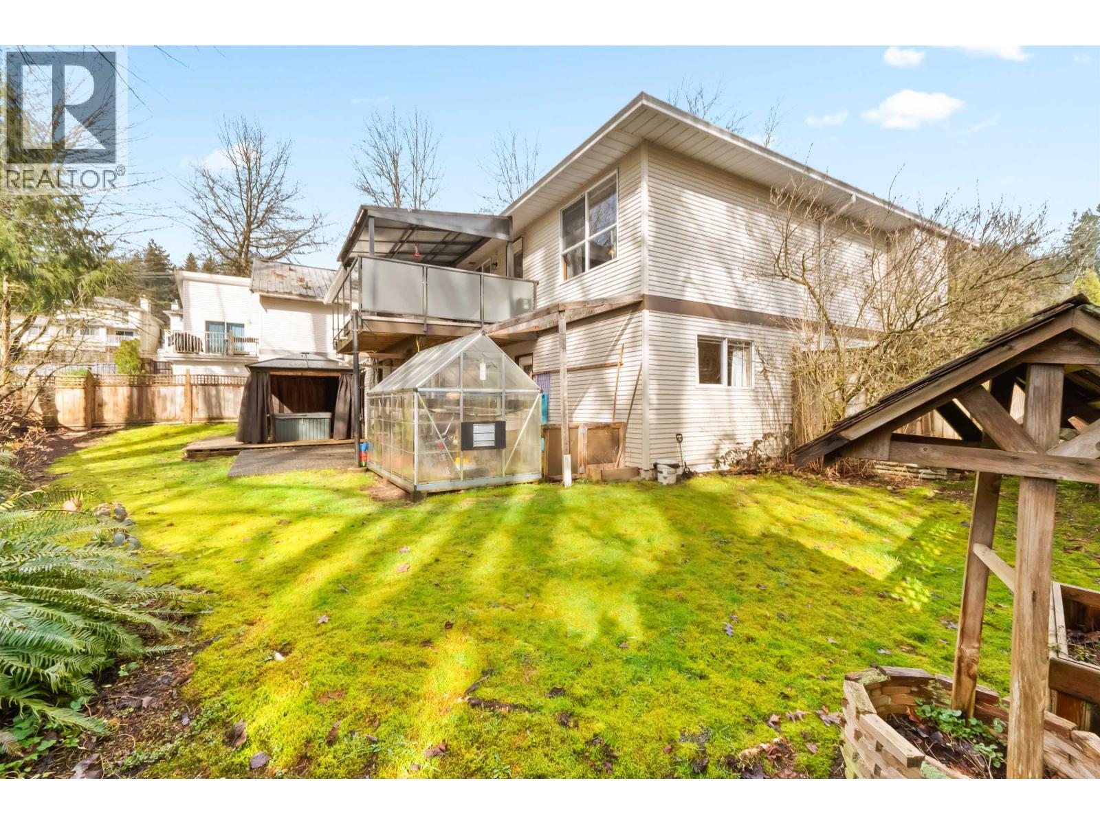 Photo 23 of 3302 Robson Drive, Coquitlam BC