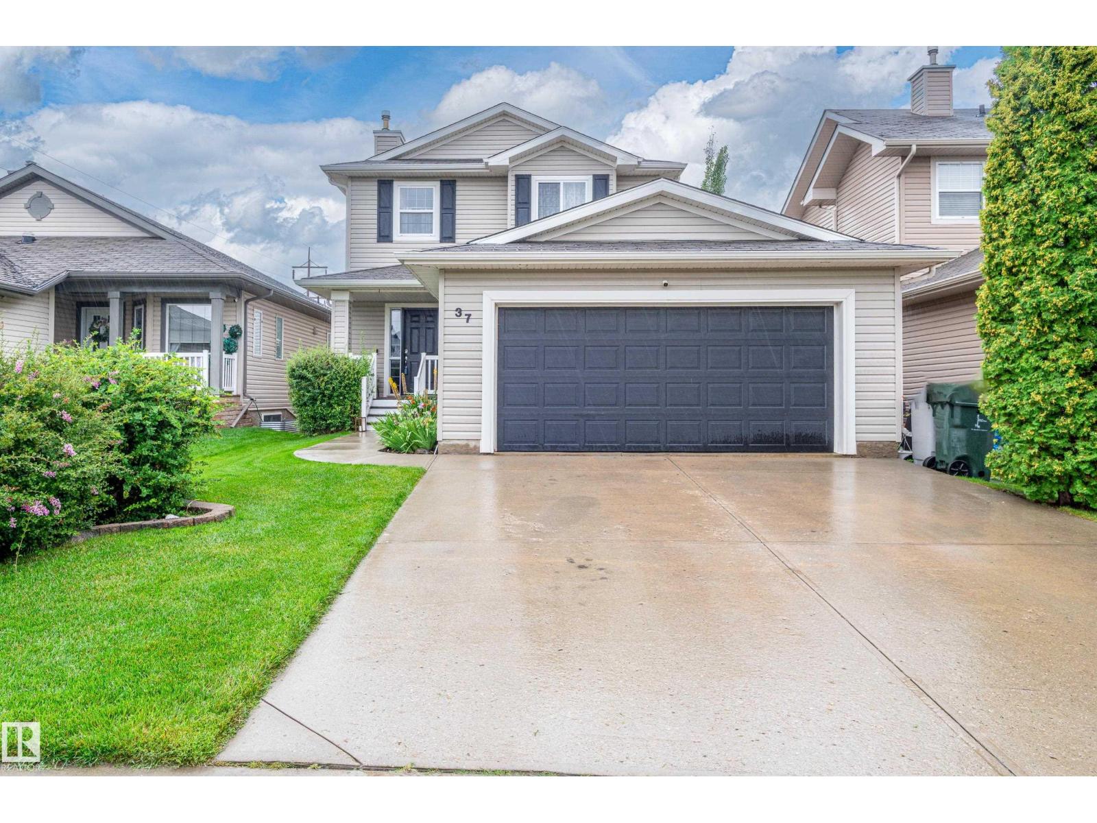 Photo 1 of 37 Grayridge Cr, Stony Plain AB