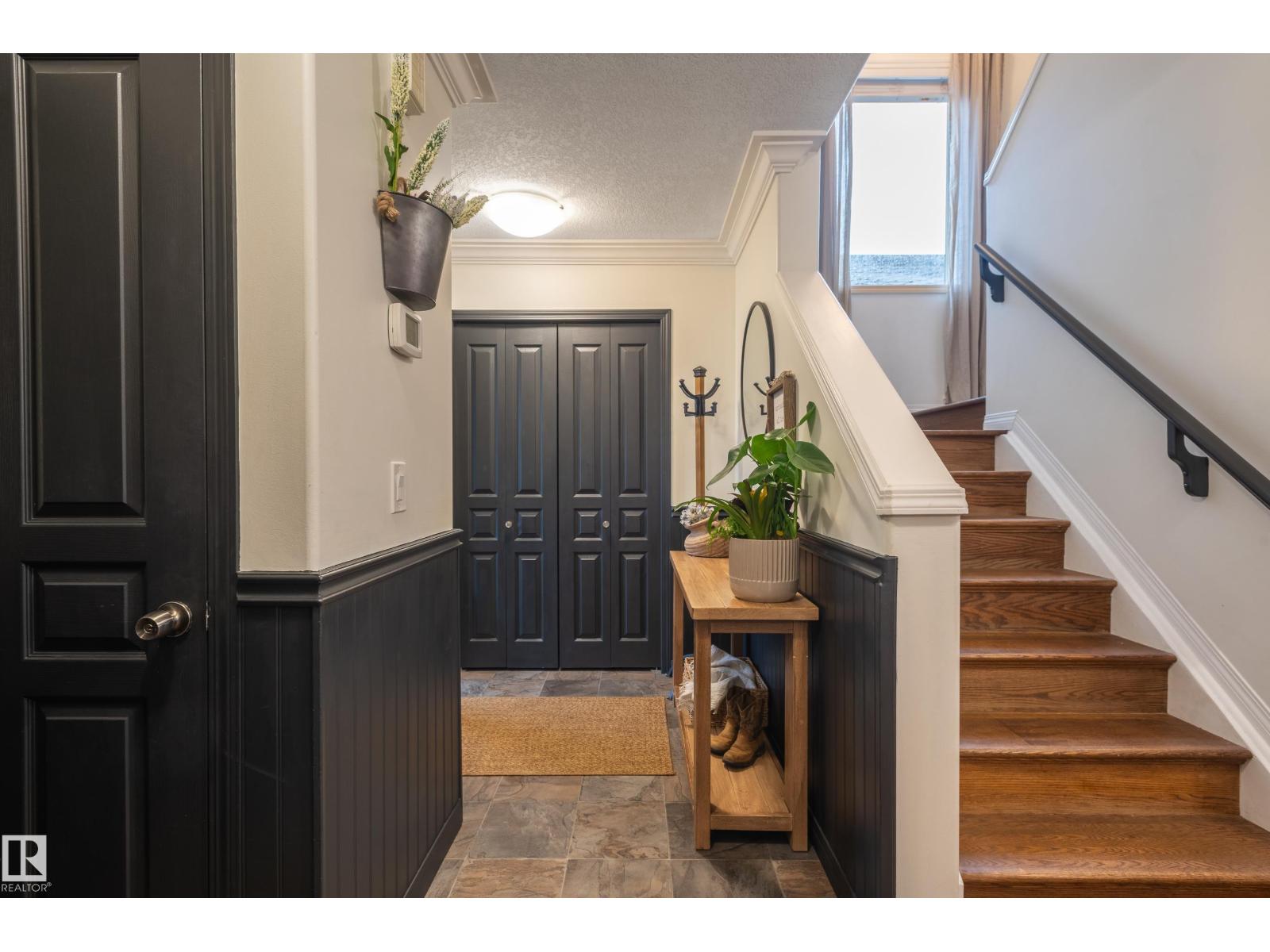 Photo 11 of 37 Grayridge Cr, Stony Plain AB