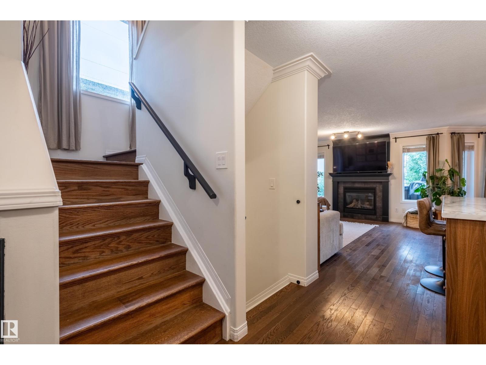 Photo 12 of 37 Grayridge Cr, Stony Plain AB