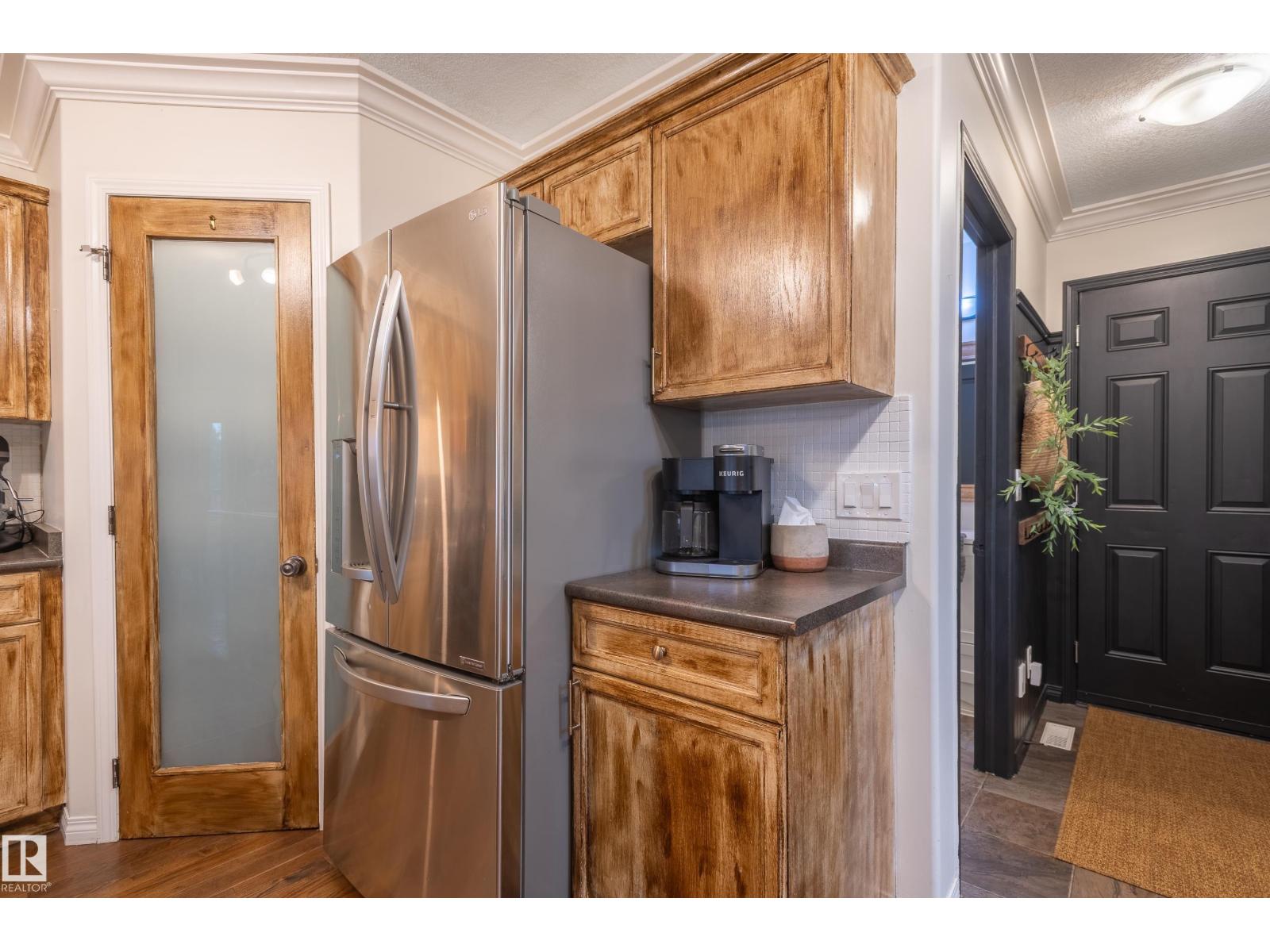 Photo 15 of 37 Grayridge Cr, Stony Plain AB