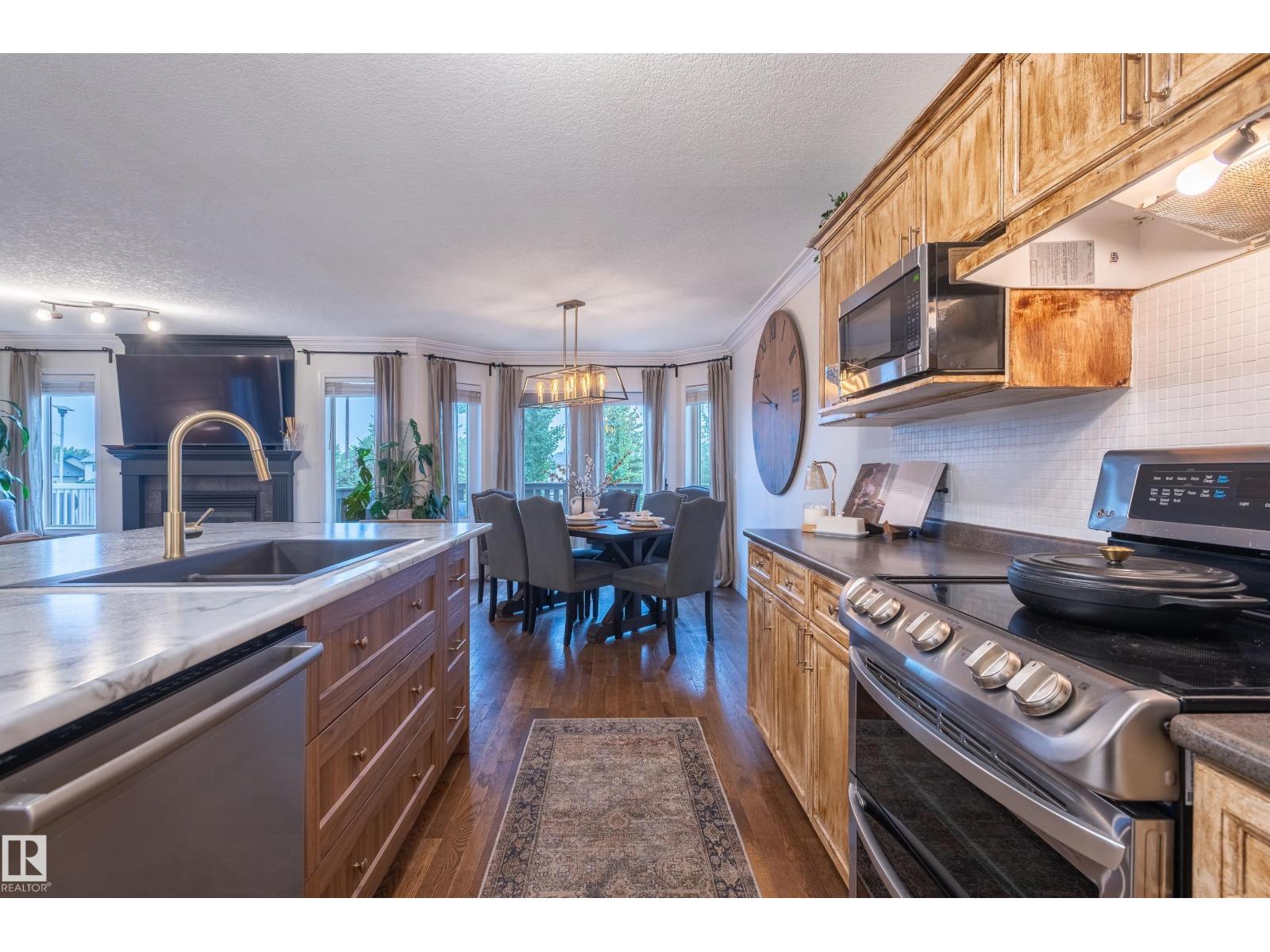 Photo 18 of 37 Grayridge Cr, Stony Plain AB