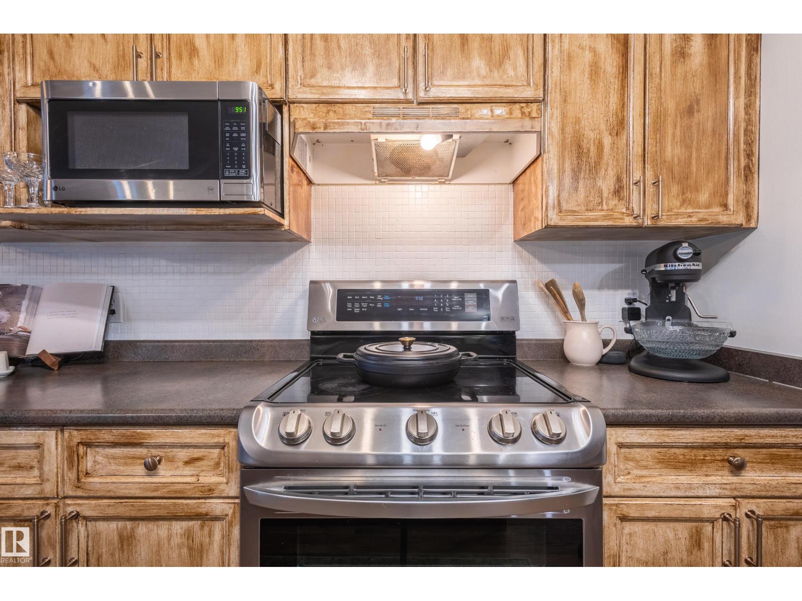 Photo 20 of 37 Grayridge Cr, Stony Plain AB