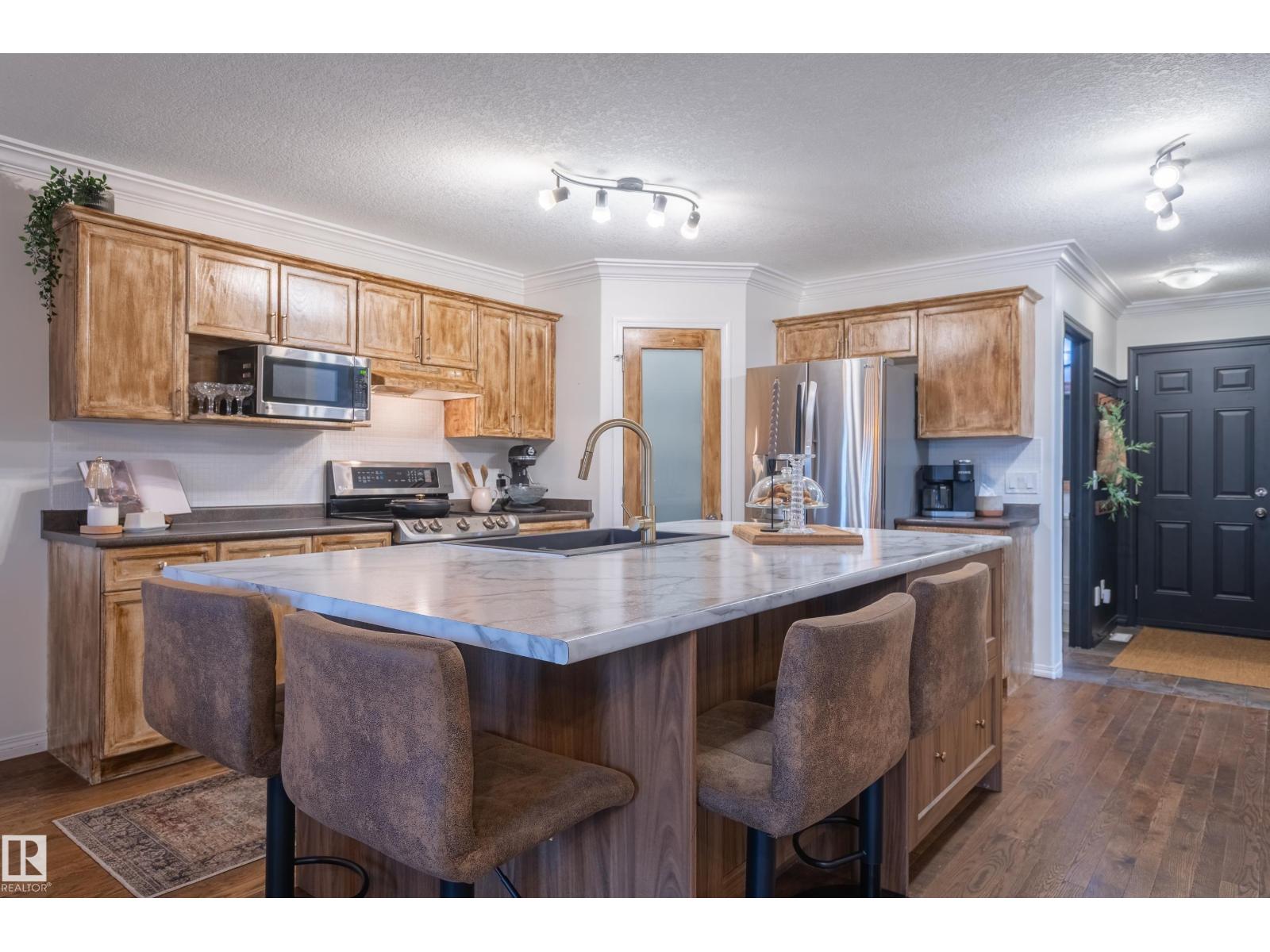 Photo 25 of 37 Grayridge Cr, Stony Plain AB