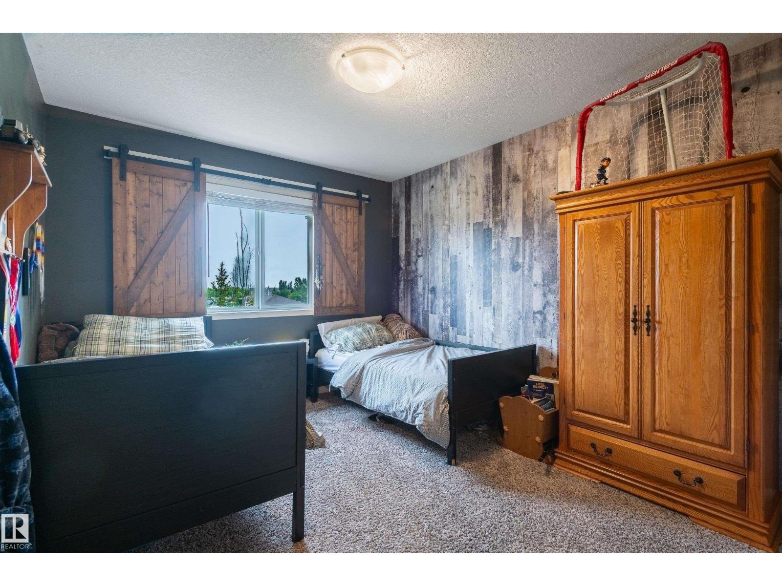 Photo 42 of 37 Grayridge Cr, Stony Plain AB