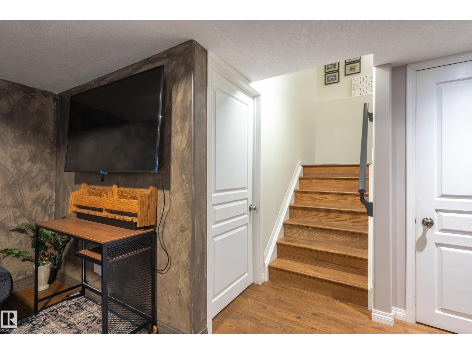Photo 52 of 37 Grayridge Cr, Stony Plain AB