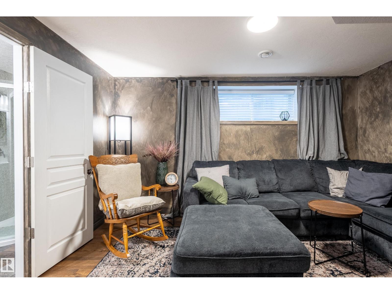 Photo 53 of 37 Grayridge Cr, Stony Plain AB