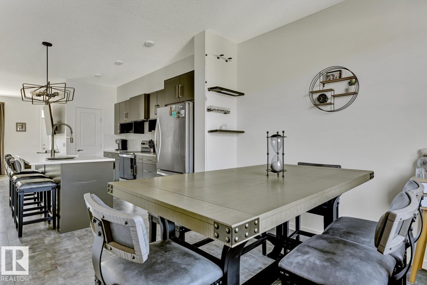 Photo 39 of 2150 Maple Rd Nw, Edmonton AB