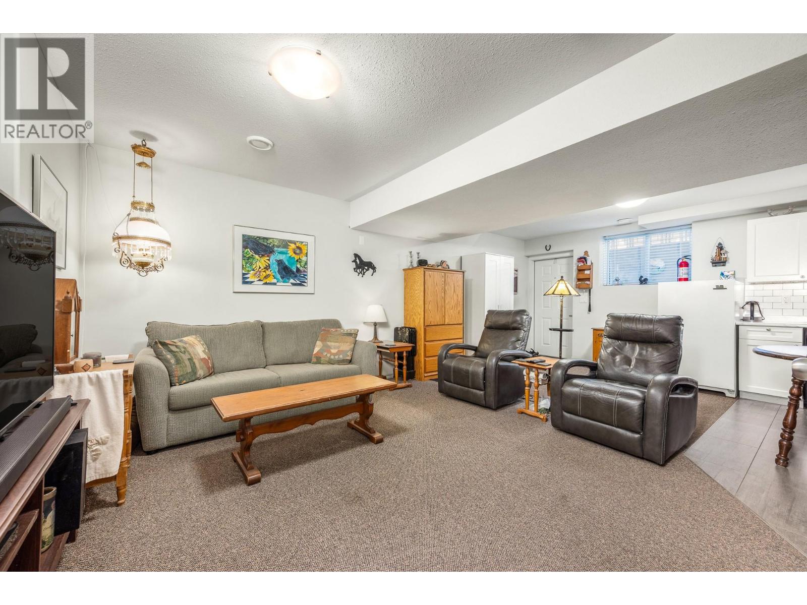Photo 31 of 955 Mt Begbie Drive, Vernon BC
