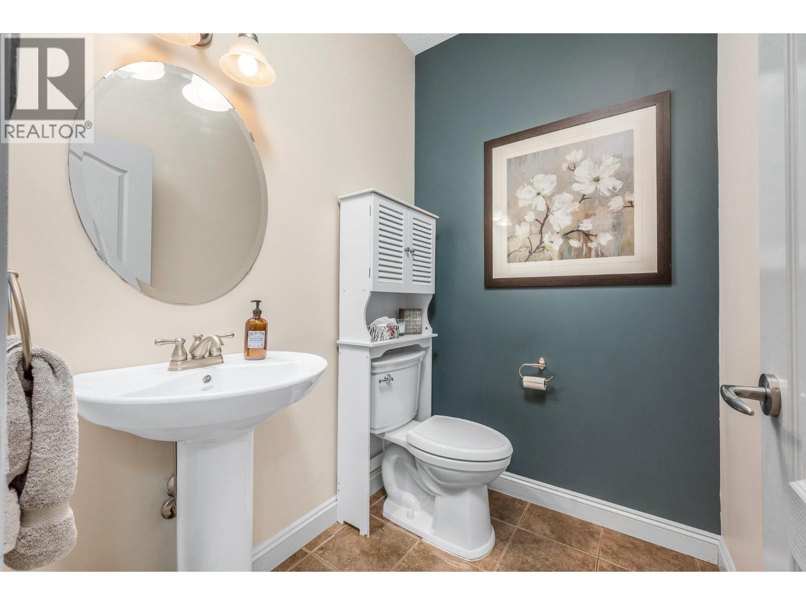 Photo 18 of 955 Mt Begbie Drive, Vernon BC