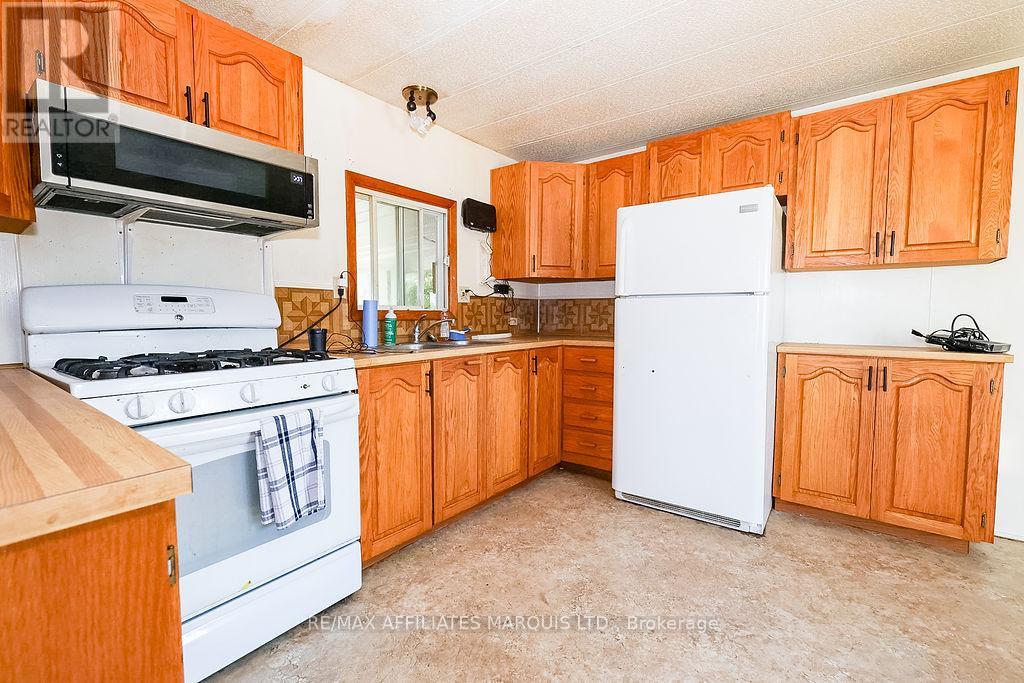 Photo 21 of 3813 Joann Street, North Glengarry ON