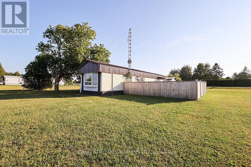 Photo 6 of 3813 Joann Street, North Glengarry ON