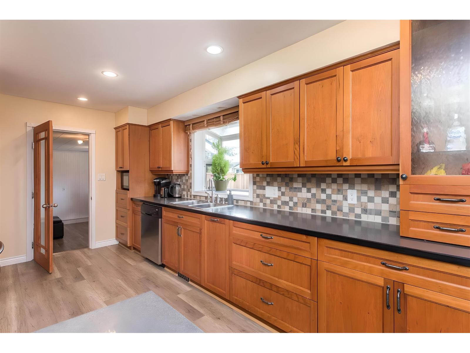 Photo 7 of 7413 Leary Crescent Sardis West Vedder, Sardis BC