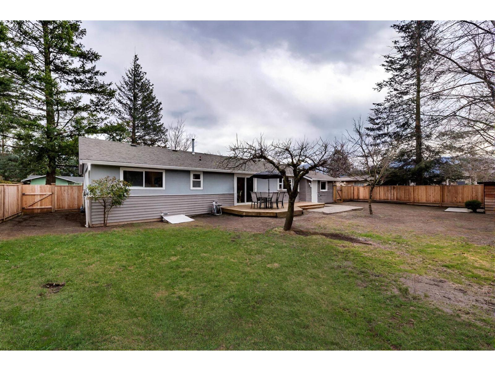 Photo 21 of 7413 Leary Crescent Sardis West Vedder, Sardis BC