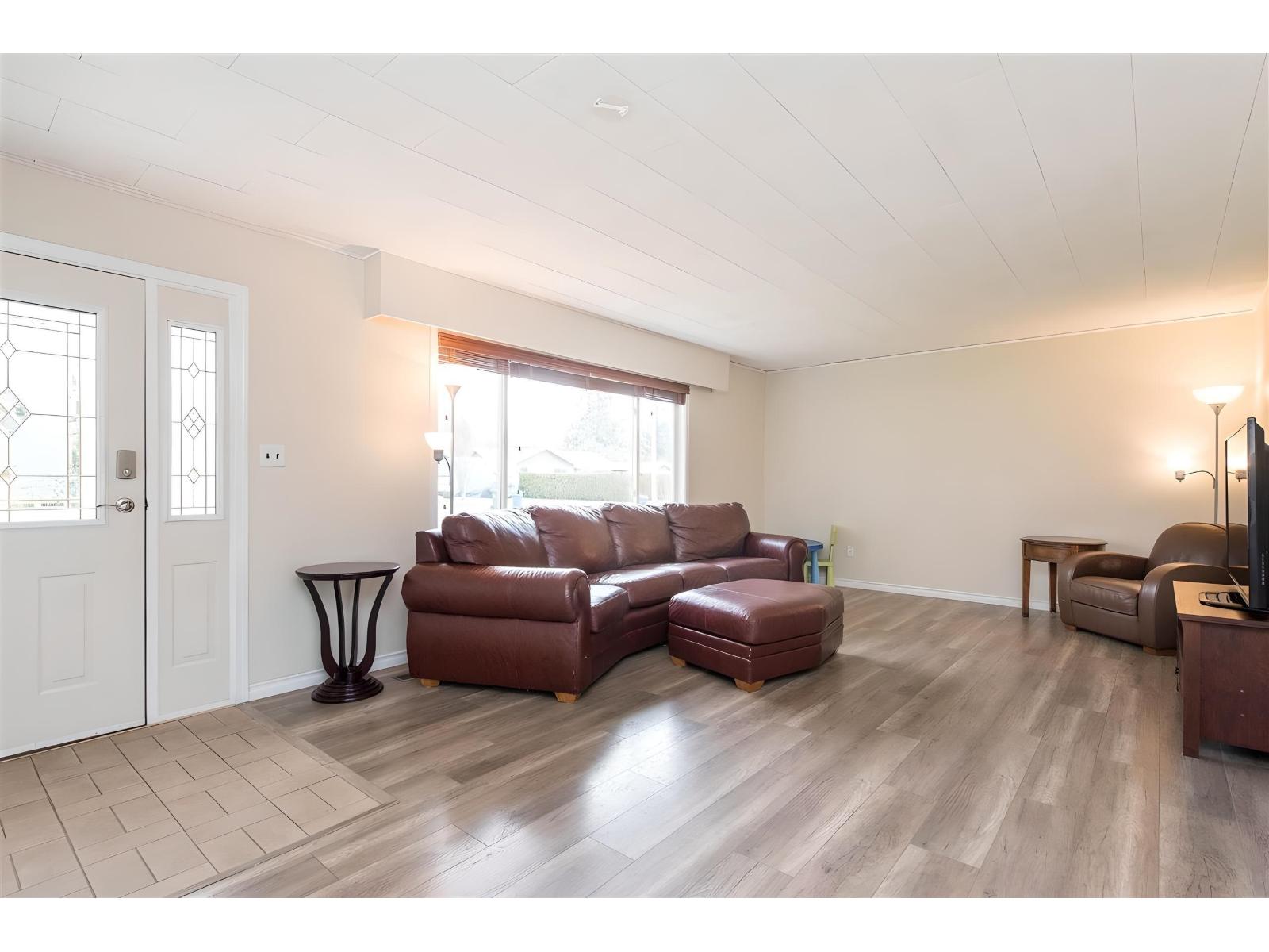 Photo 9 of 7413 Leary Crescent Sardis West Vedder, Sardis BC