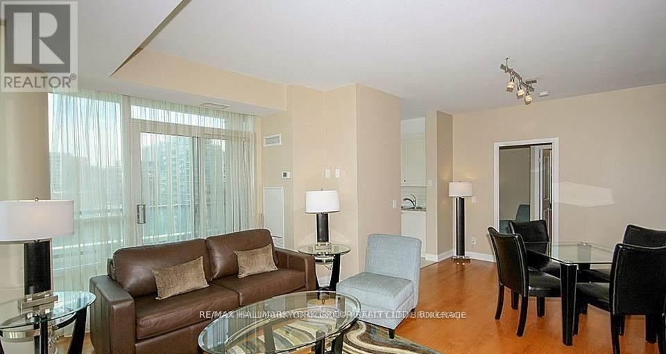 Photo 8 of 1003 88 Broadway Avenue, Toronto ON