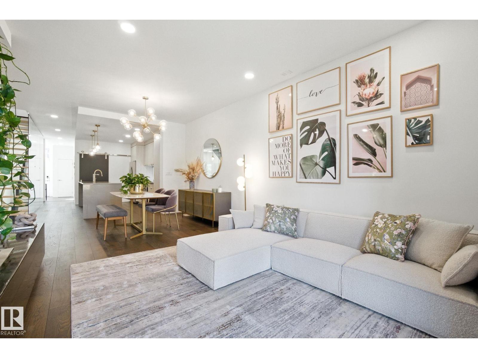 Photo 18 of 10626 127 St Nw, Edmonton AB
