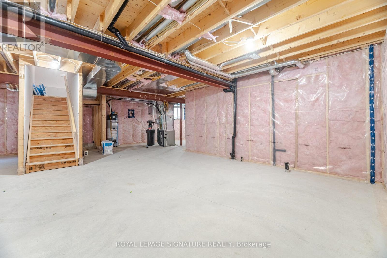 Photo 37 of 101 Sass Crescent, Brant ON
