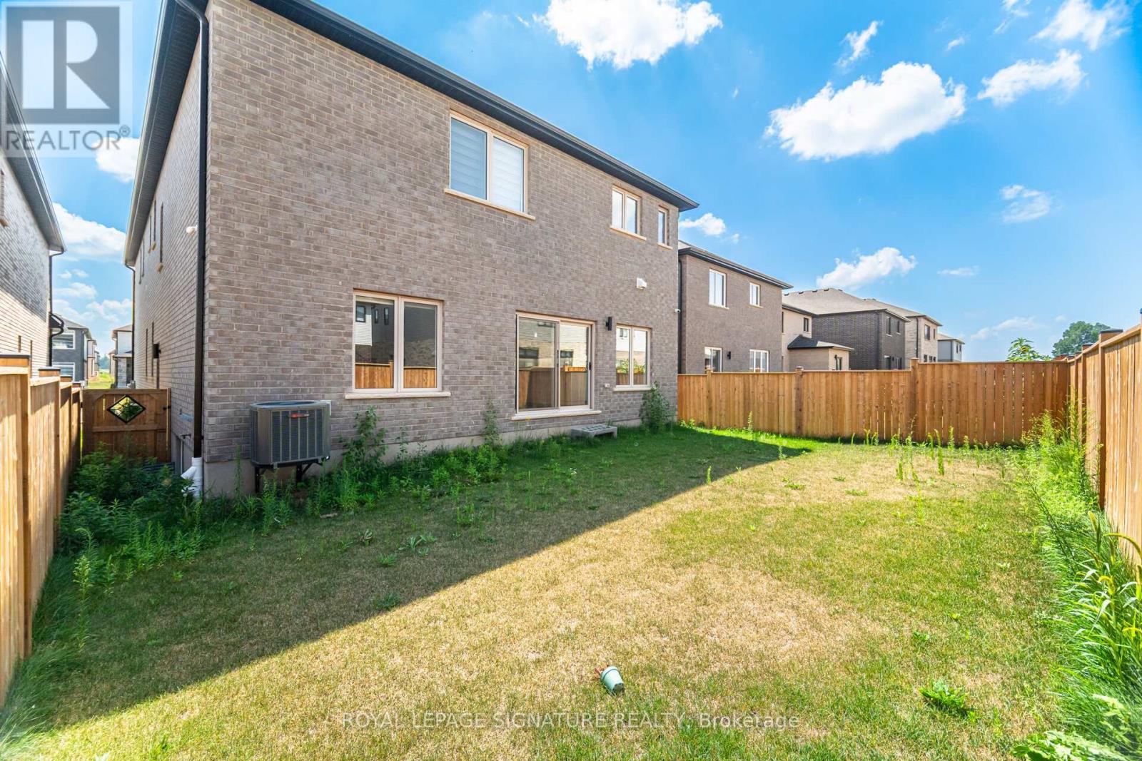 Photo 31 of 101 Sass Crescent, Brant ON