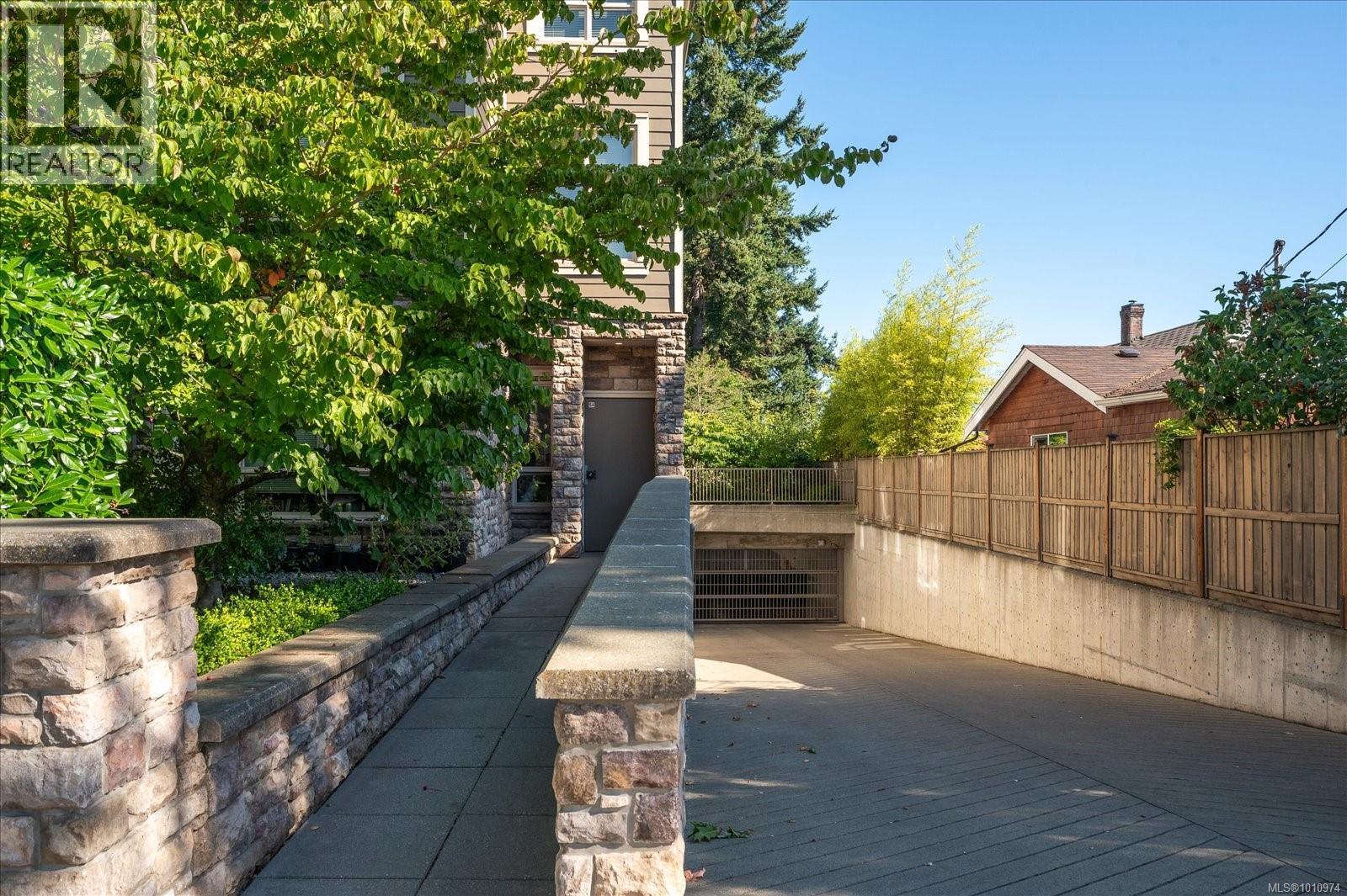 Photo 47 of 404 297 Hirst Ave W, Parksville BC