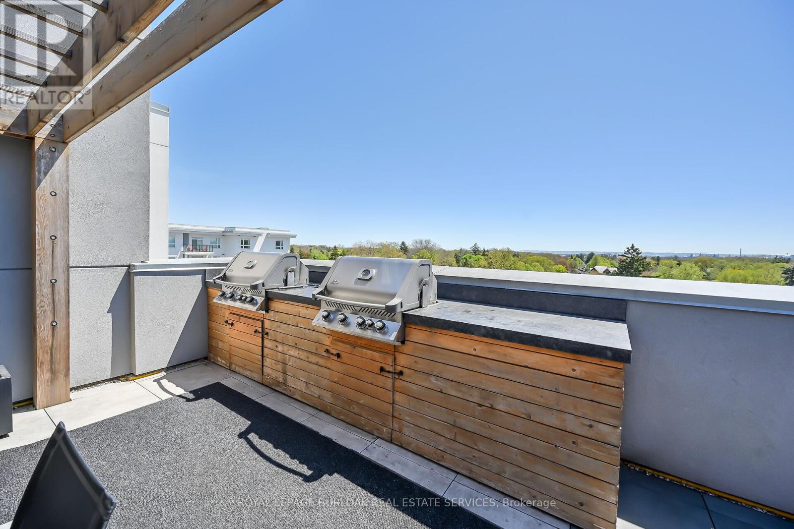 Photo 19 of 312 320 Plains Road E, Burlington ON