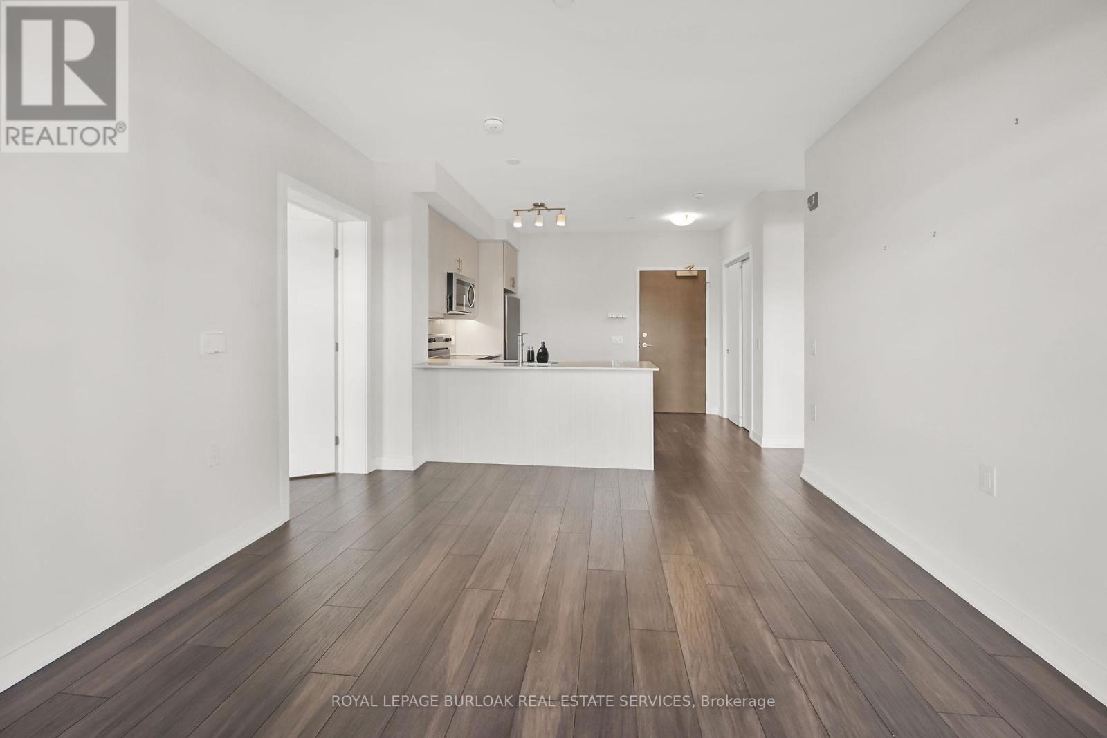 Photo 40 of 312 320 Plains Road E, Burlington ON