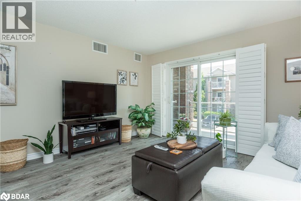 Photo 26 of 39 Coulter Street Unit 18, Barrie ON