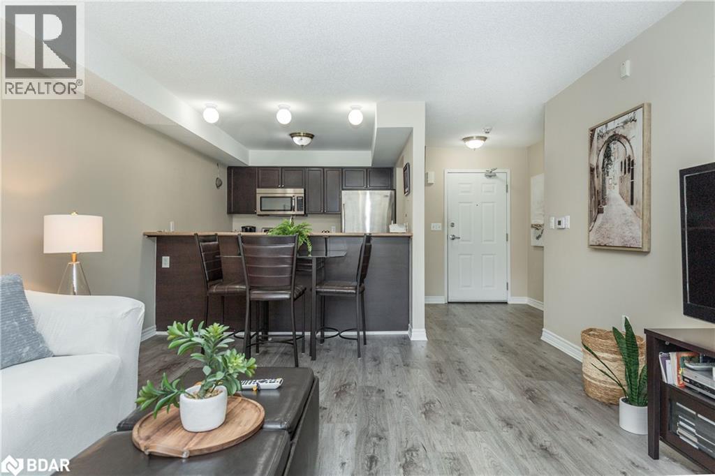 Photo 1 of 39 Coulter Street Unit 18, Barrie ON
