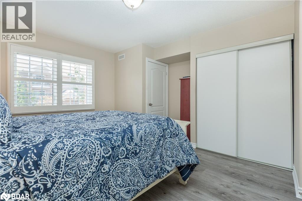 Photo 11 of 39 Coulter Street Unit 18, Barrie ON