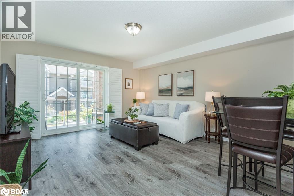 Photo 16 of 39 Coulter Street Unit 18, Barrie ON
