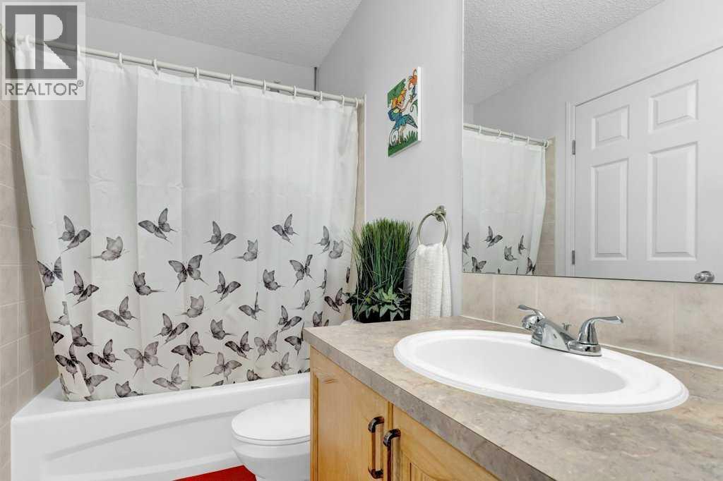 Single Family House for Sale in  Bridlewood Avenue SW Bridlewood Calgary 