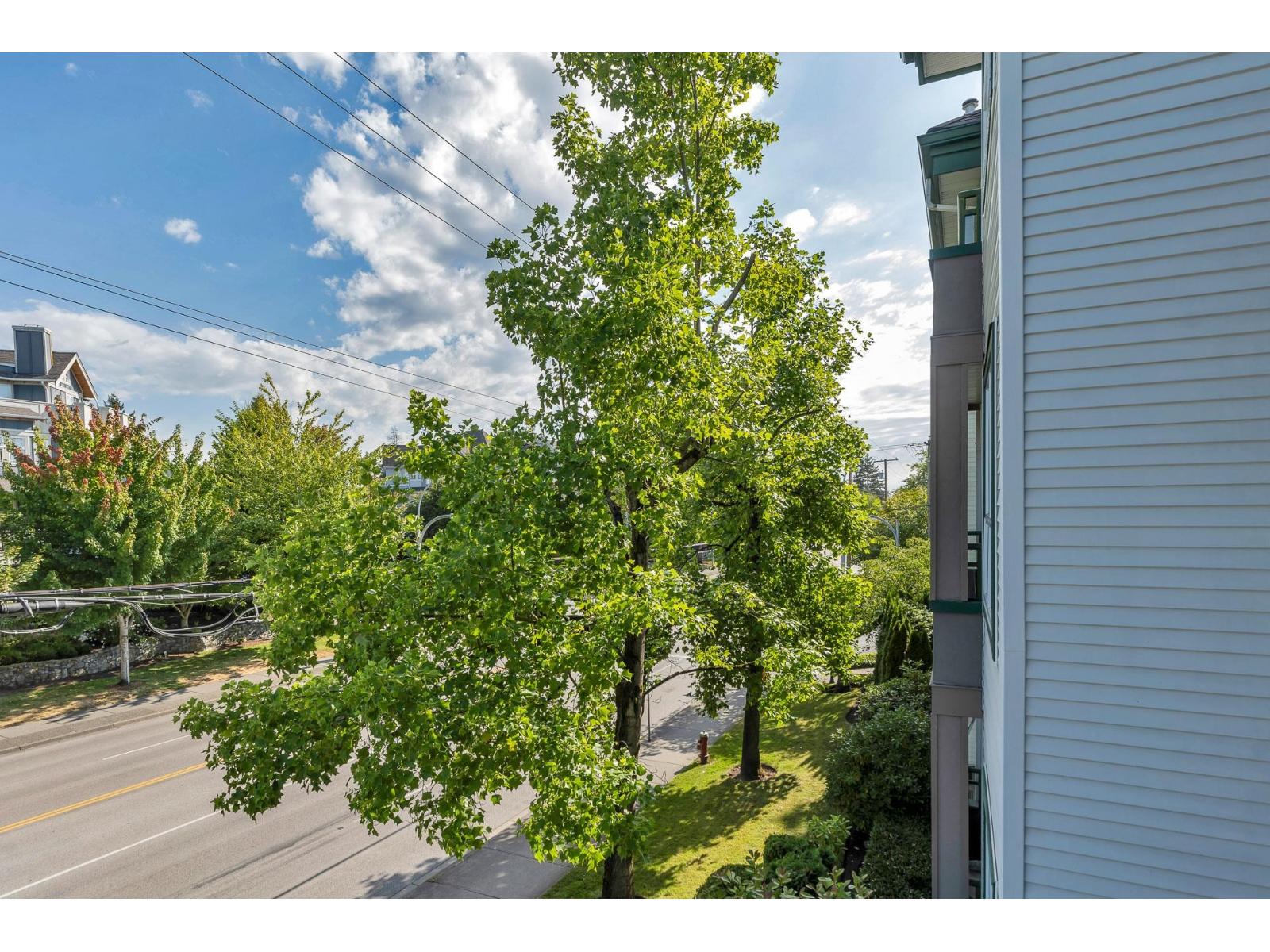 Photo 28 of 409 1575 Best Street, White Rock BC