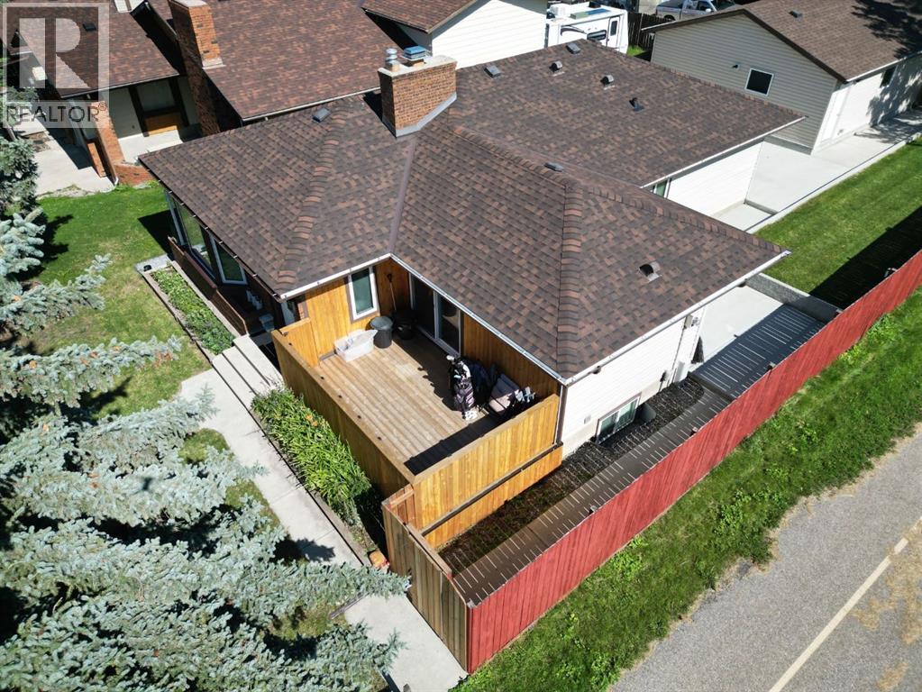 Single Family House Bungalow for Sale in  Beaconsfield Way NW Beddington Heights Calgary 