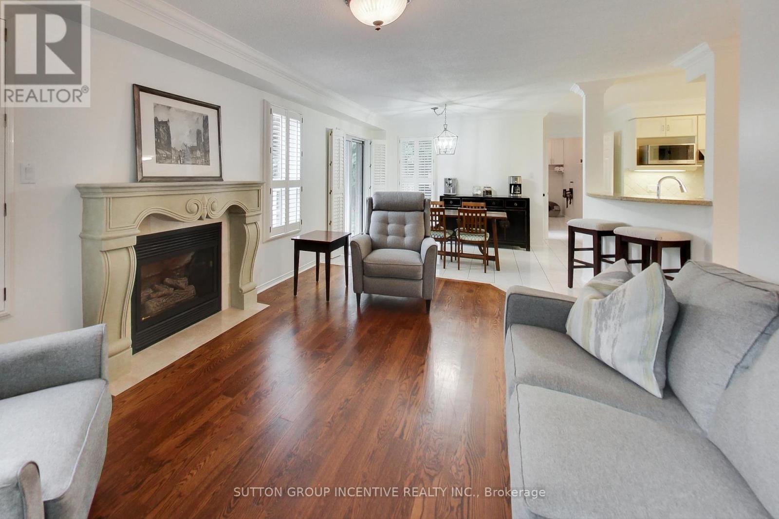 Photo 21 of 11 Safari Court, Brampton ON