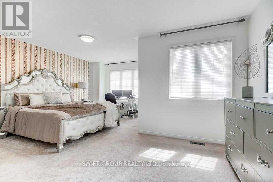 Photo 11 of 86 Checkerberry Crescent, Brampton ON