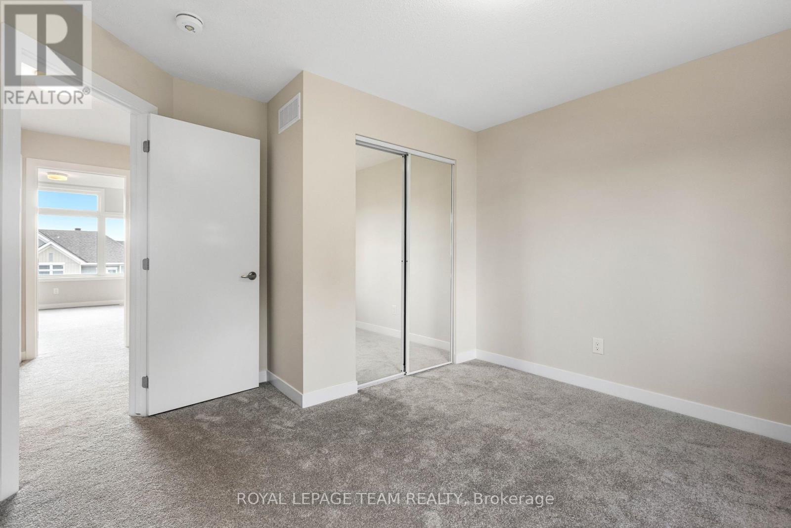 Photo 16 of 330 Falsetto Street, Ottawa ON