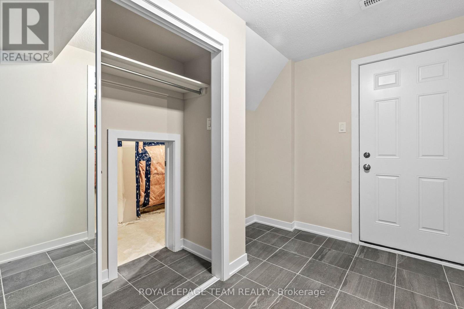Photo 44 of 330 Falsetto Street, Ottawa ON